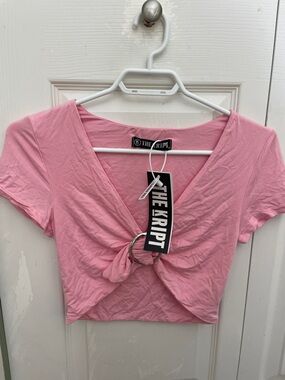 The Kript Pink Ring-Detail Crop Top